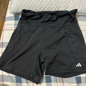 adidas aero ready tight fit  Shorts